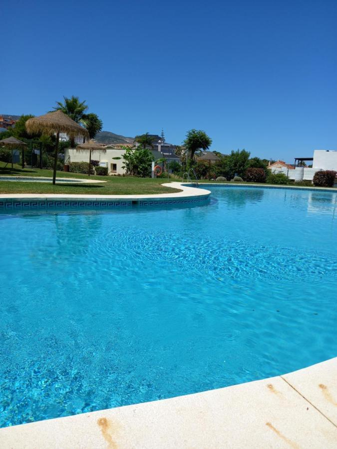 Amplio, Luminoso Y Moderno Con Amplia Terraza Y Hermosas Vistas En Exclusiva Urbanizacion Appartement *