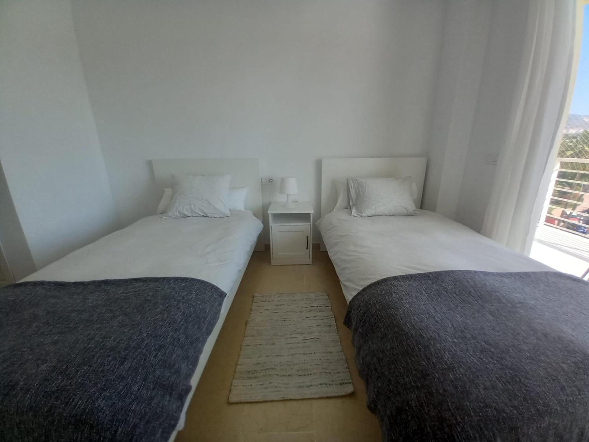Amplio En Exclusiva Urbanizacion Golf Torrequebrada Con Vista Al Mar Apartamento