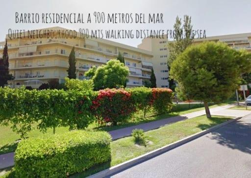 Apartment Amplio, Luminoso Y Moderno Con Amplia Terraza Y Hermosas Vistas En Exclusiva Urbanizacion *