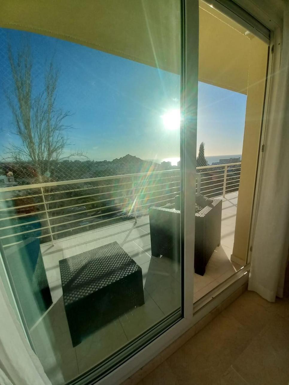 Apartment Amplio, Luminoso Y Moderno Con Amplia Terraza Y Hermosas Vistas En Exclusiva Urbanizacion Benalmádena